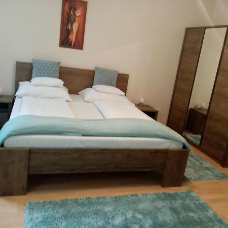 Heviz Lake Apartman Luaran gambar