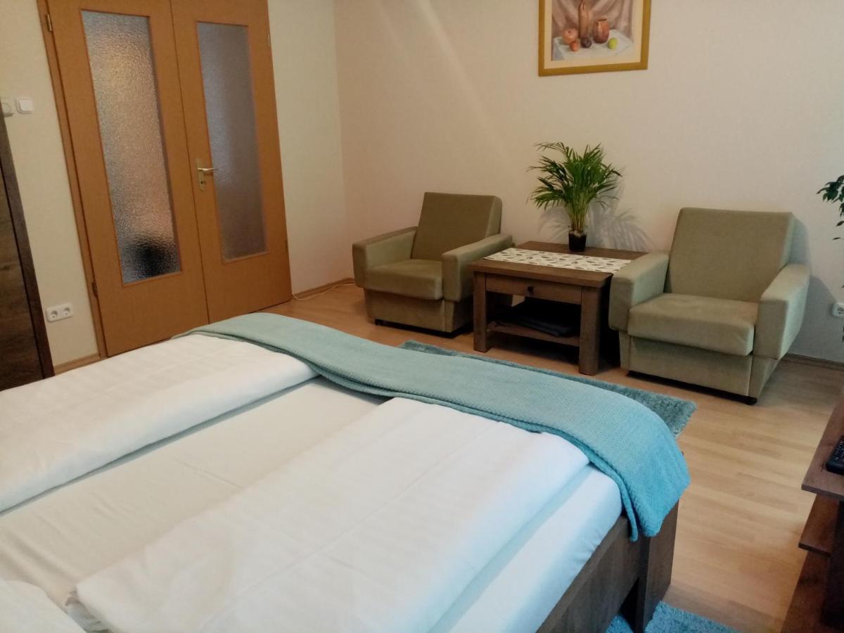 Heviz Lake Apartman Luaran gambar