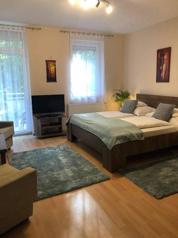 Heviz Lake Apartman Luaran gambar